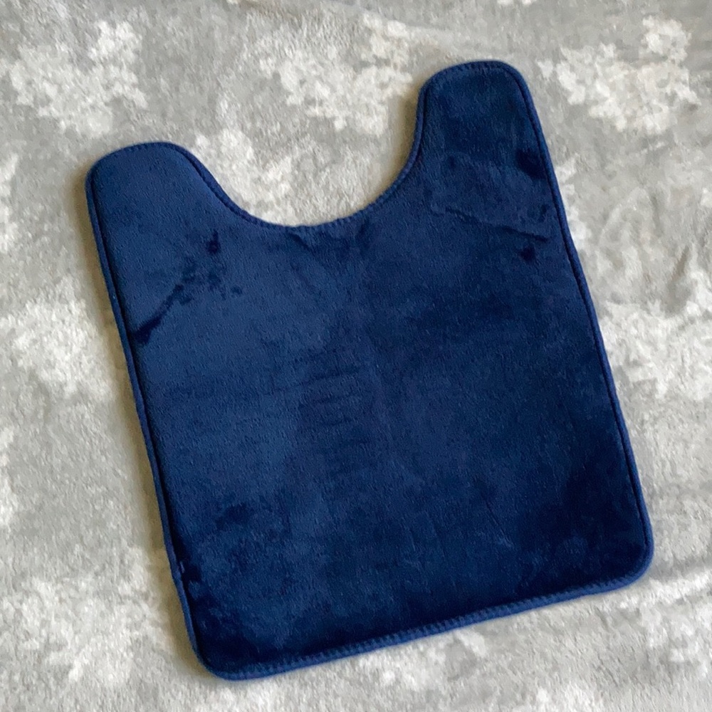 Memory foam toilet/bath mat